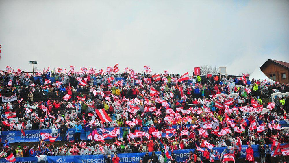 20.000 Fans jubelten in Bischofshofen den ÖSV-Adlern zu.