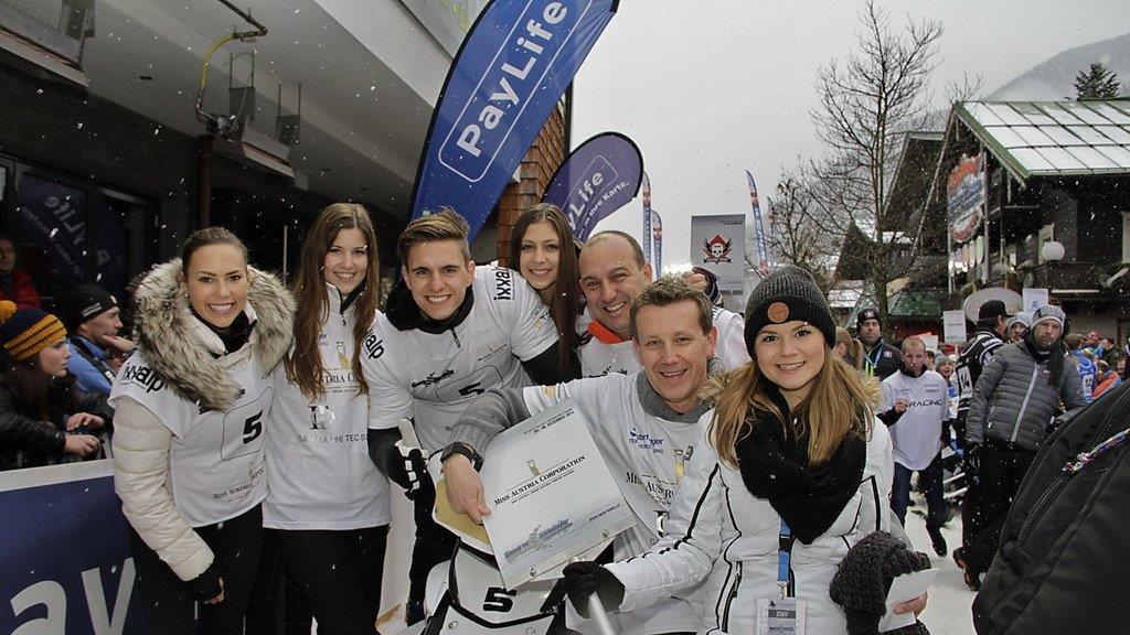 Promis bei Snow Mobile 2014
