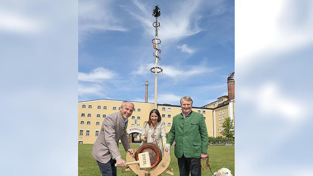 Pressebild1_Stiegl_Maibaum 2021_ev.jpg