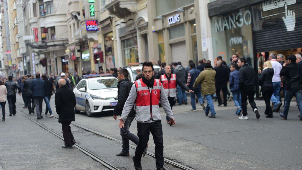 Selbstmord-Anschlag in Istanbul mit mehreren Toten