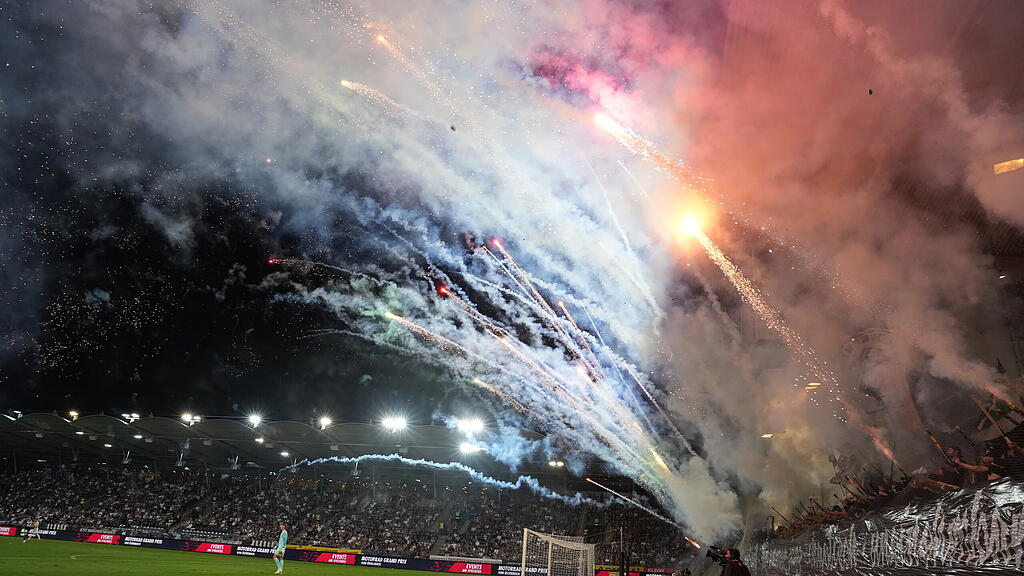 Sturm Graz, Red Bull Salzburg, Feuerwerk