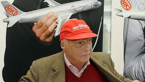 Niki Lauda spricht heute zu seinen Mitarbeitern