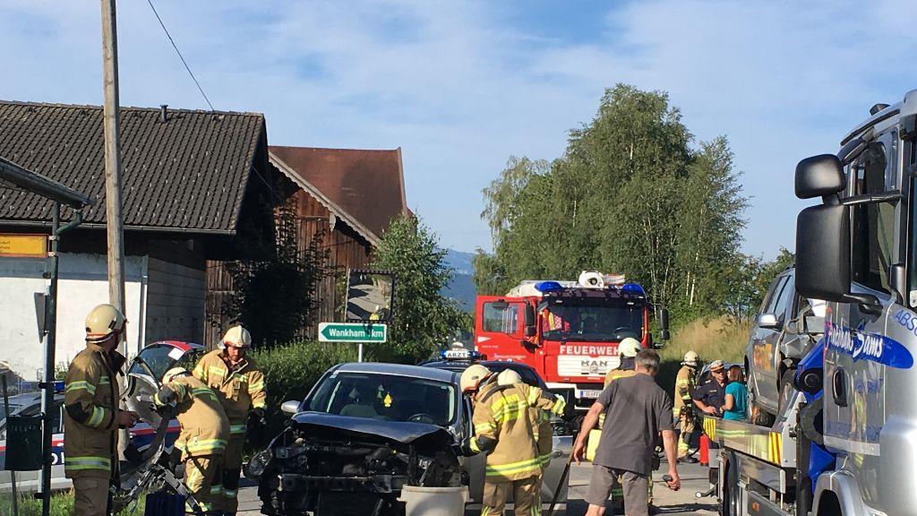 Pkw-Unfall in Henndorf
