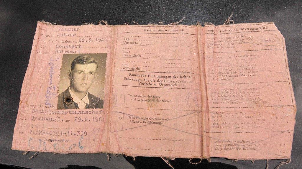Bilder des 69-Jährigen