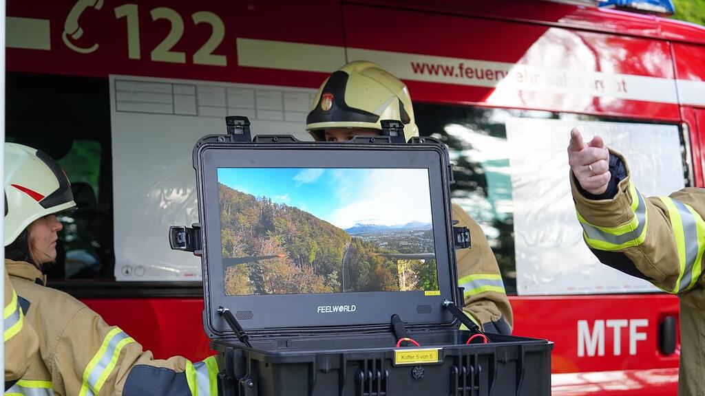 Feuerwehrübung in Guggenthal