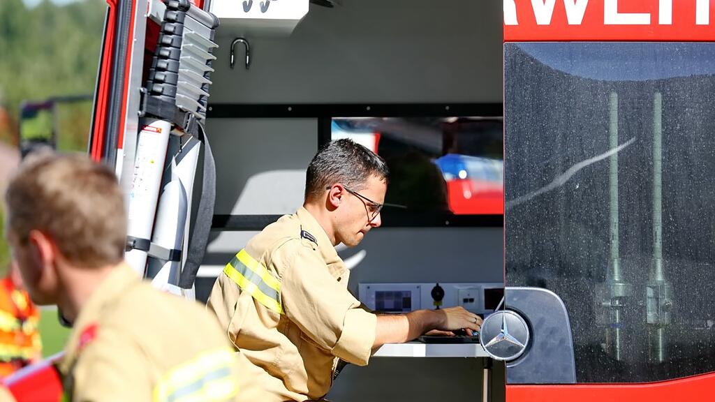 Waldbrand-Übung in Koppl und am Nockstein