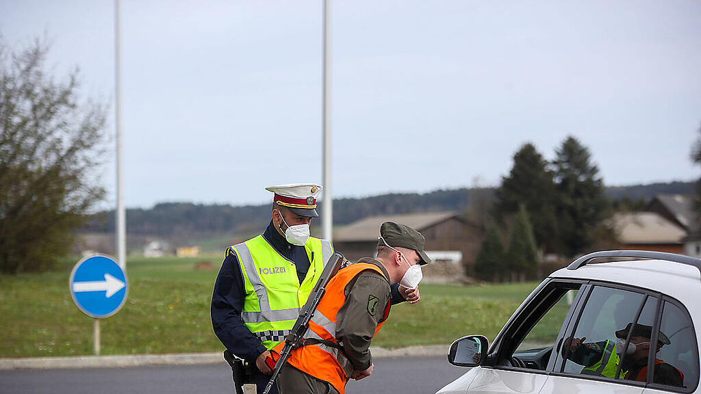 Wie im April gibt es im Bezirk Braunau wieder Ausreisekontrollen