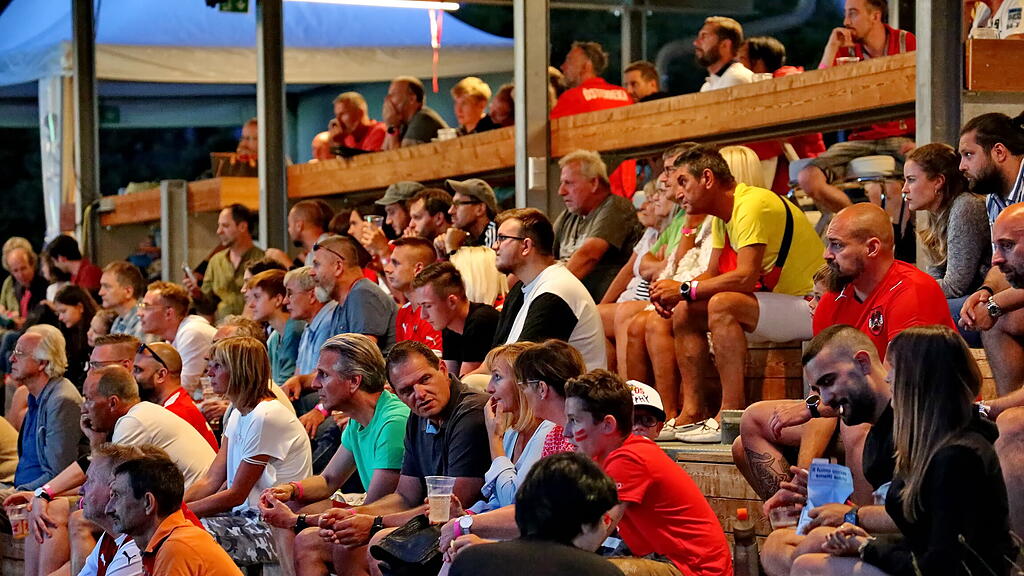 20210626-fmt_Pubilc_Viewing_im_Sternbr\u00e4u_und_ASK-PSV_Sportplatz_KJ012.JPG