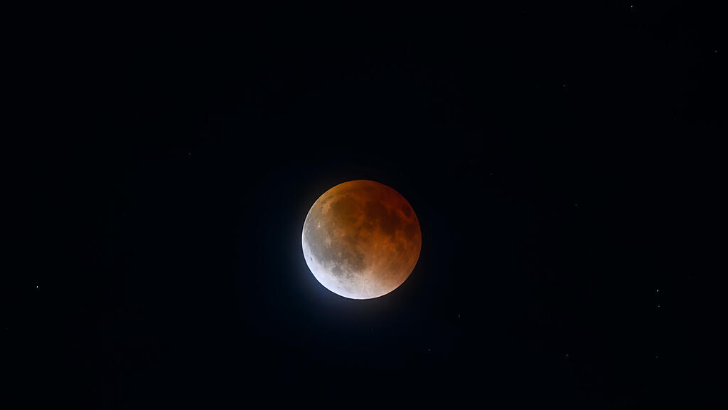 Mondfinsternis über Wien