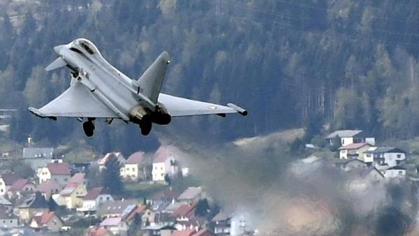 Auch ein Bundesheer-Eurofighter kommt zum Einsatz.