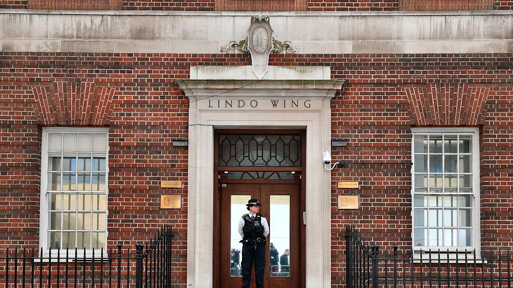 Kate befindet sich im St. Mary's Hospital.