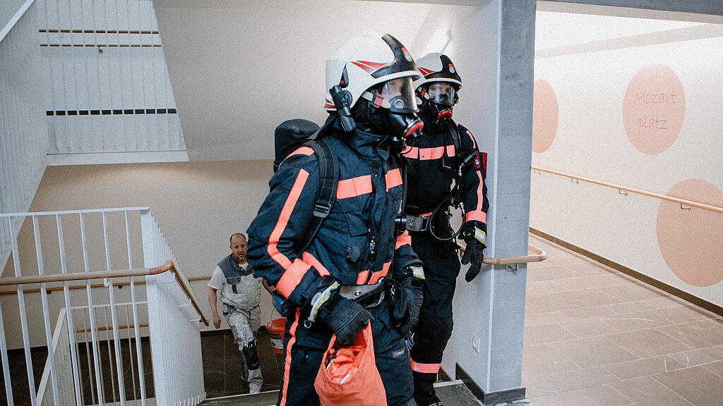 Feuerwehrübung im neuen Seniorenwohnhaus Nonntal