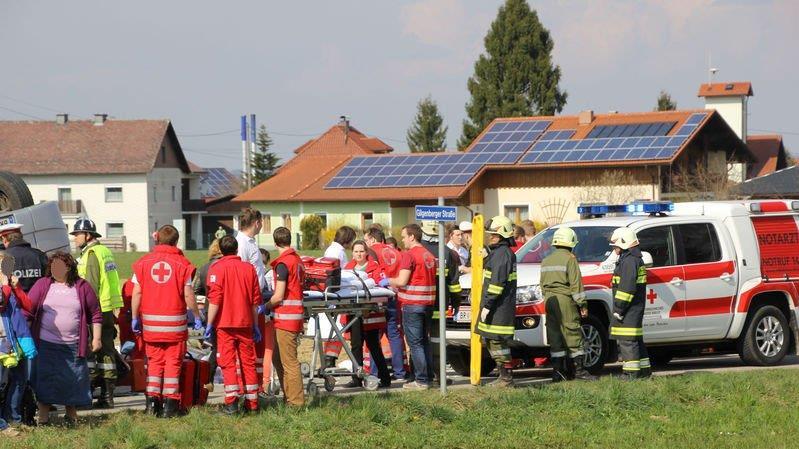 Busunglück in Schwand im Innkreis, II