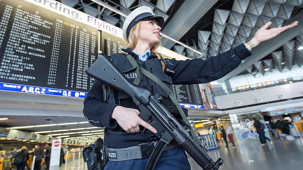 Eine Person war ohne Kontrolle ein den Sicherheitsbereich gelangt (Archivbild).