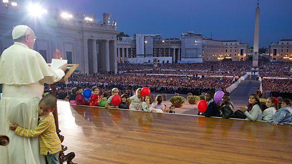 Der Papst ließ den jungen Störenfried toben