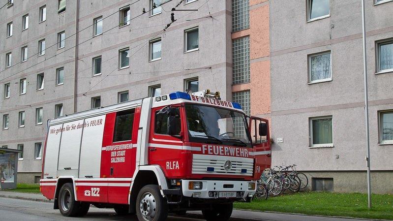Mann aus verrauchter Wohnung gerettet
