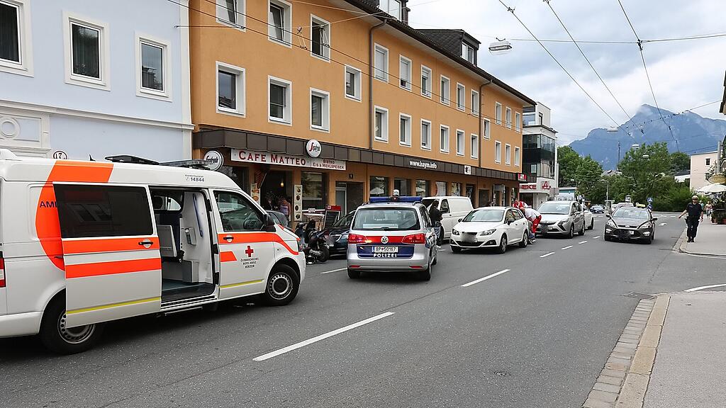 Die Mopedlenkerin wurde ins Spital eingeliefert.