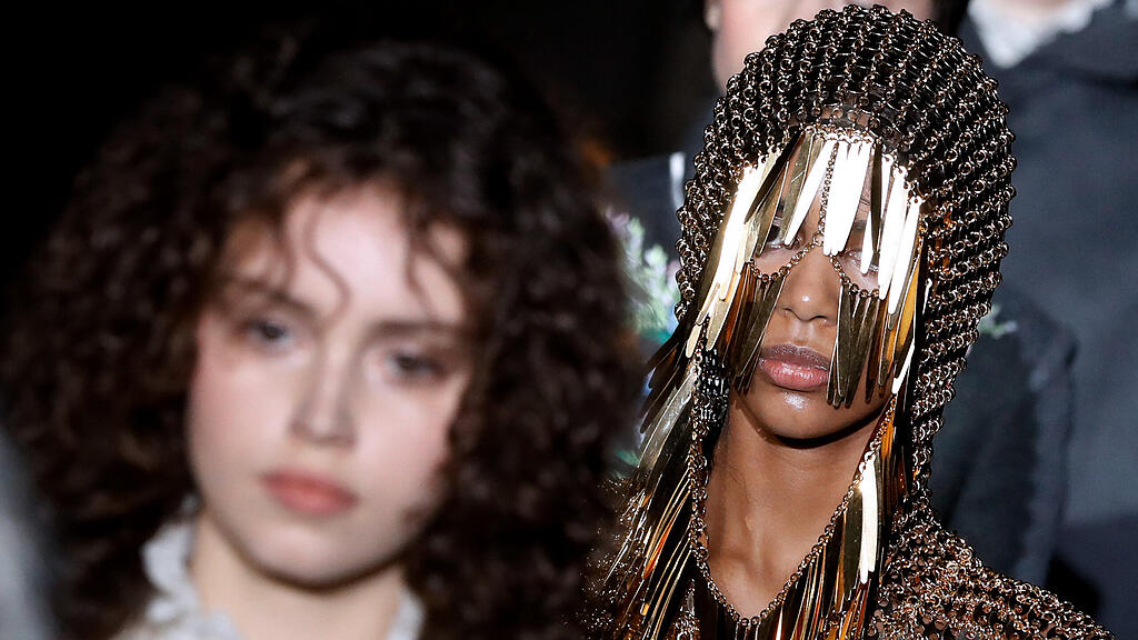 Die schr\u00e4ge Mode des Paco Rabanne