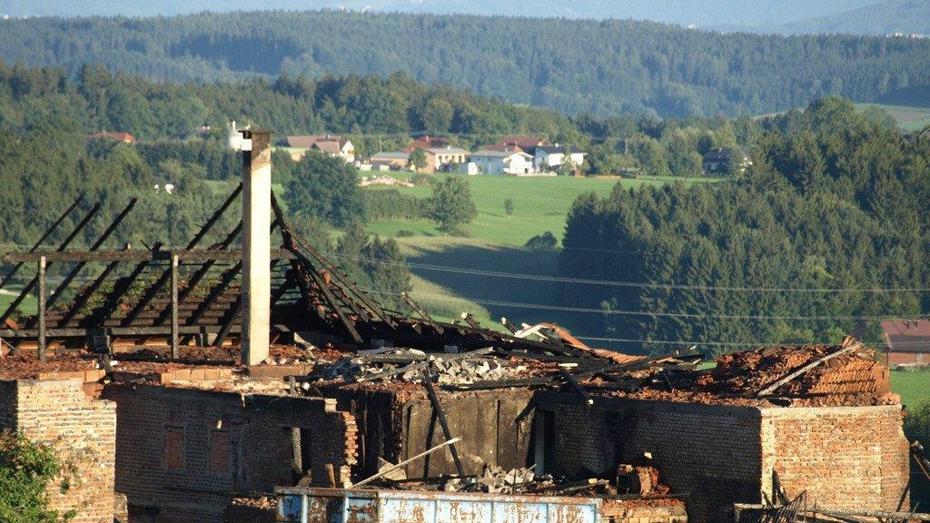 Bilder der Löscharbeiten