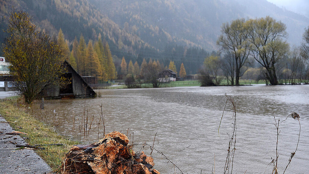 Die schweren Regenfälle haben in Österreich zu Überschwemmungen geführt.