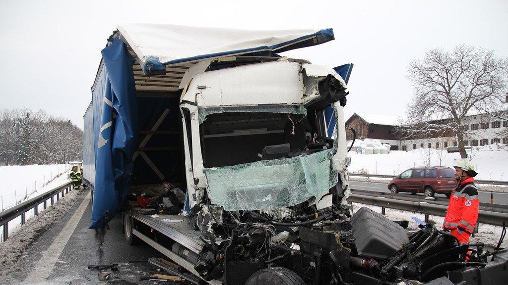 Horrorcrash auf A8