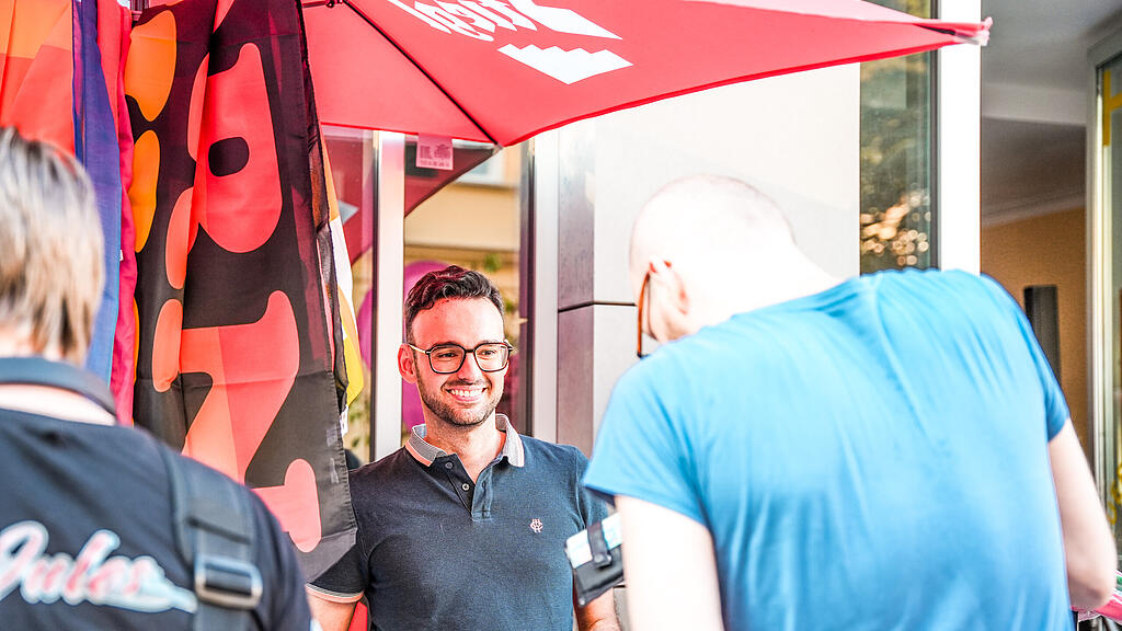 Der Rainbow Market im HOSI
