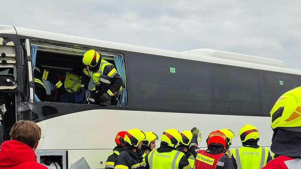 Schwerer Unfall auf A5 in NÖ
