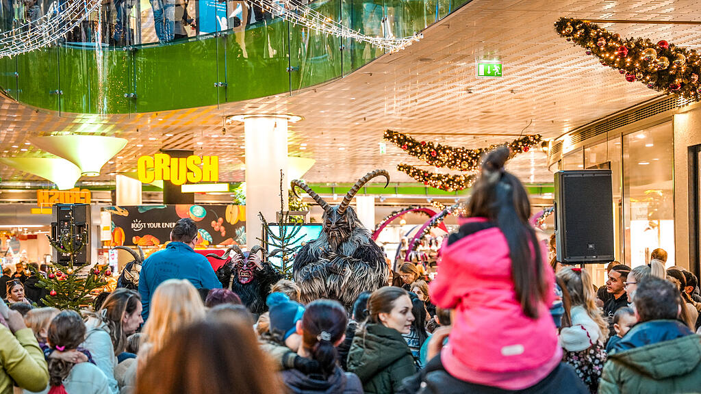 Krampus-Show im Europark