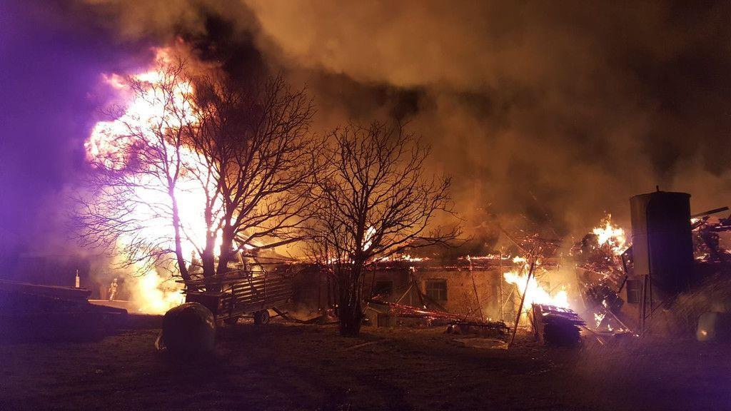 Großbrand bei Bauernhof in Seekirchen III