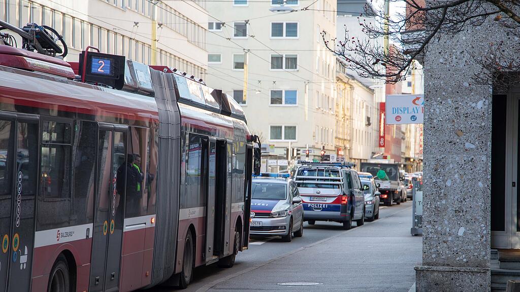 Unfall mit O-Bus Ignaz-Harrer-Straße