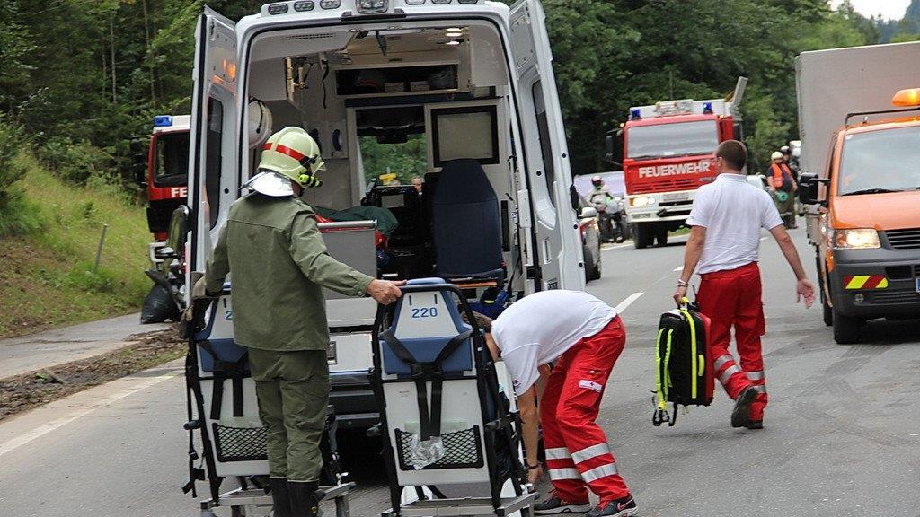 Bilder vom Horrorcrash in Hof
