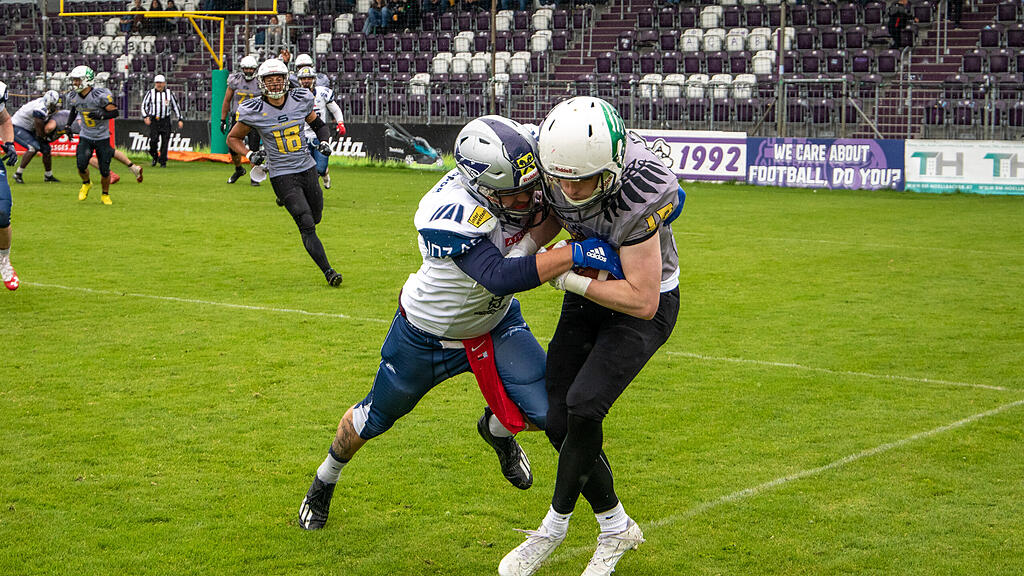 Salzburg Ducks, Atrium Steelsharks Traun, Football