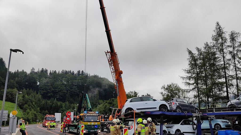 Unfall Lkw A10 Pfarrwerfen