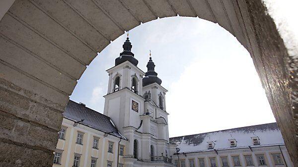 Jahrelange sexuelle und gewalttätige Übergriffe