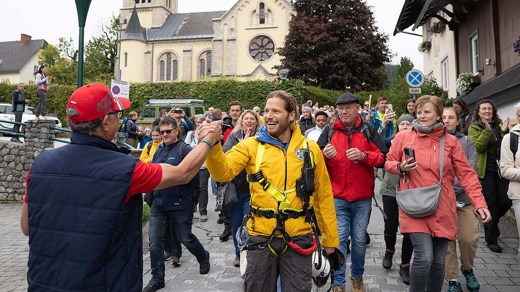 13. original Bergretter-Fanwanderung