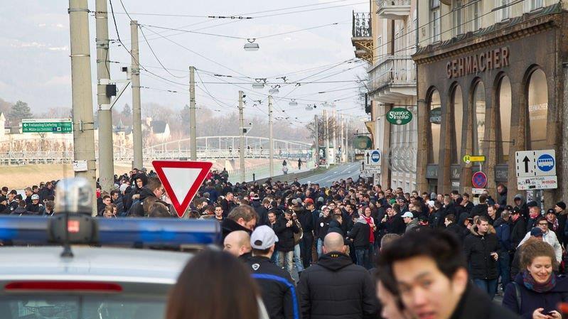 Ajax-Fans in Salzburg, II