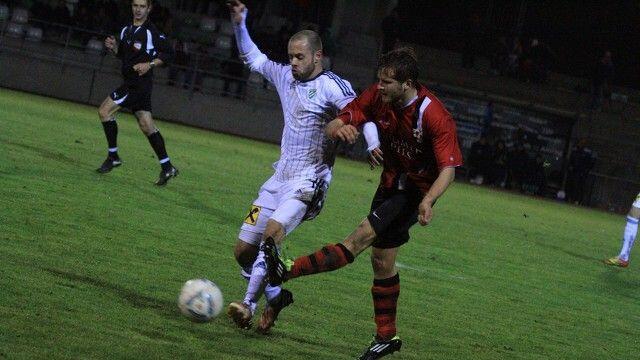 Wals-Grünau und der SV Seekirchen trennten sich am Freitag mit einem 1:1-Remis.