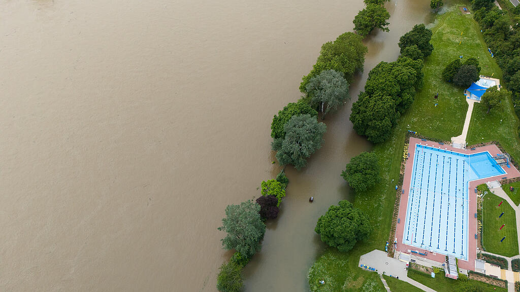 Hochwasser in S\u00fcddeutschland