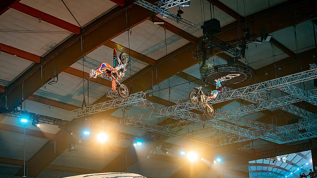 Masters of Dirt