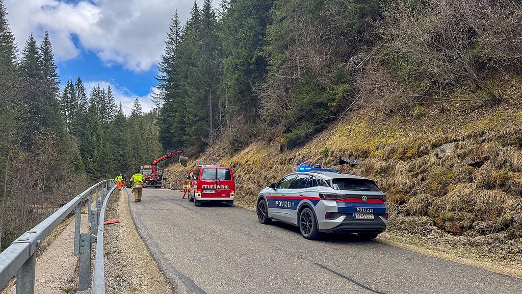 Felssturz auf L262 im Lungau