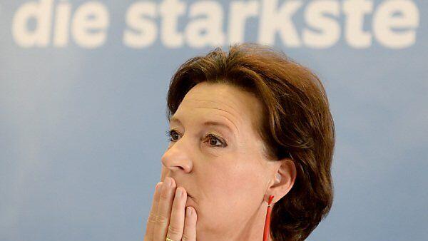 Bildungsministerin besucht Holocaust-Gedenkstätte Yad Vashem