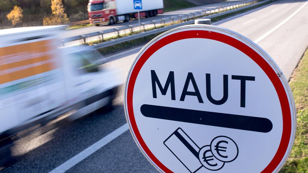 Die Länder sind größtenteils gegen die Lkw-Maut auf Bundes- und Gemeindestraßen.