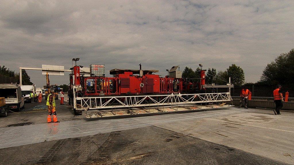 A1: Asphaltierungsarbeiten gestartet