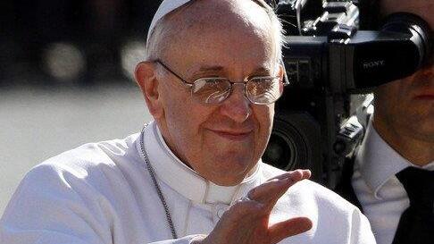 Zehntaussende Pilger bei Amtseinführung von Papst Franziskus