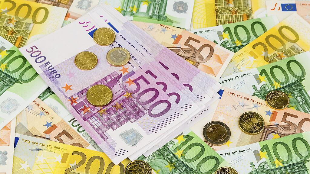 Der Mindestlohn von 1.500 Euro soll bis 2020 umgesetzt werden (Symbolbild).