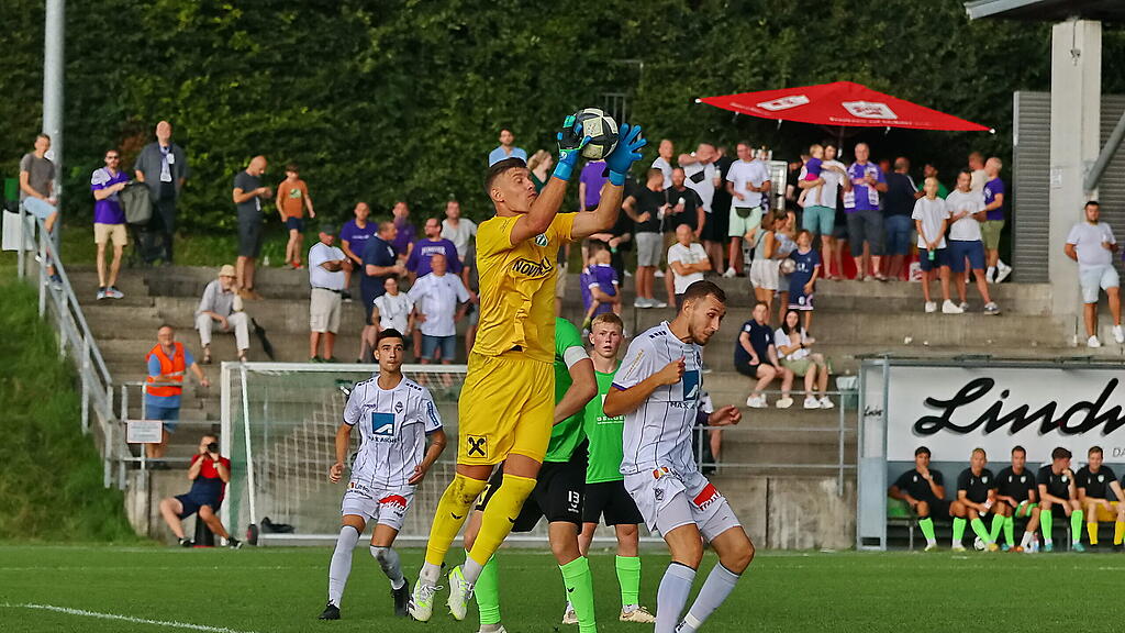 Wals-Gr\u00fcnau, Austria Salzburg
