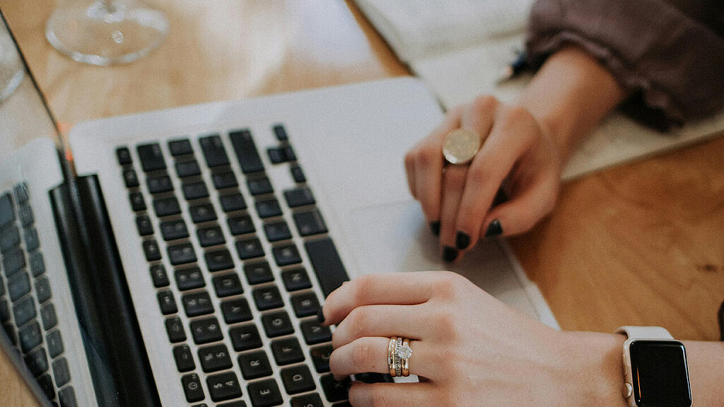 christin-hume-hBuwVLcYTnA-unsplash web.jpg