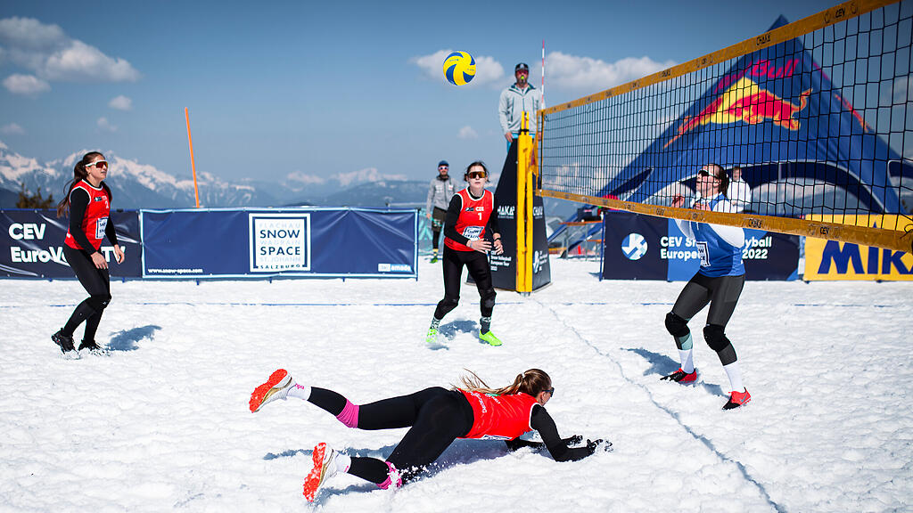 Snow Volleyball Wagrain