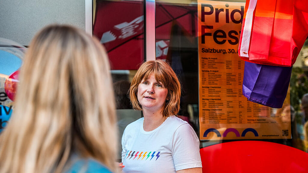 Der Rainbow Market im HOSI
