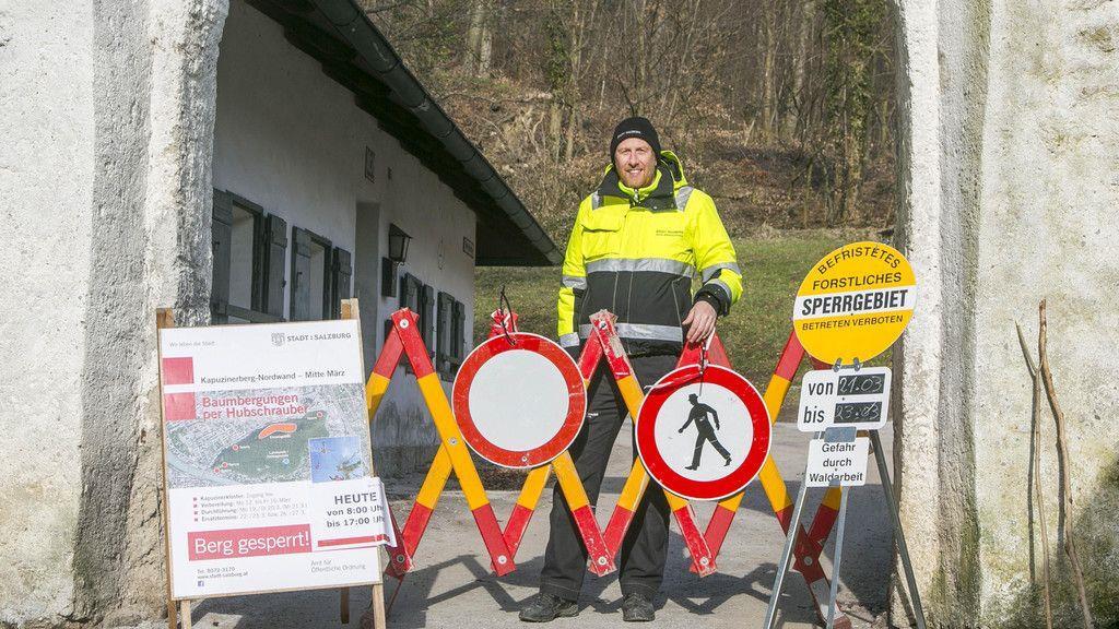 Baumarbeiten am Kapuzinerberg III